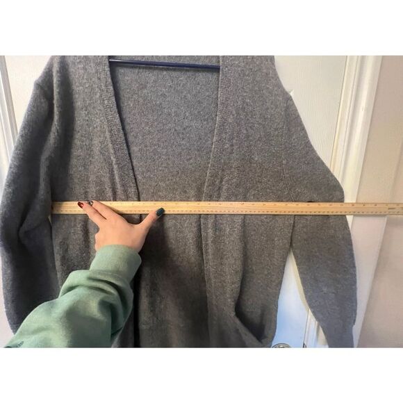 Madewell Merino Wool Cozy Walker Gray 2 Pocket Cardigan Women’s Size Large - Picture 11 of 15